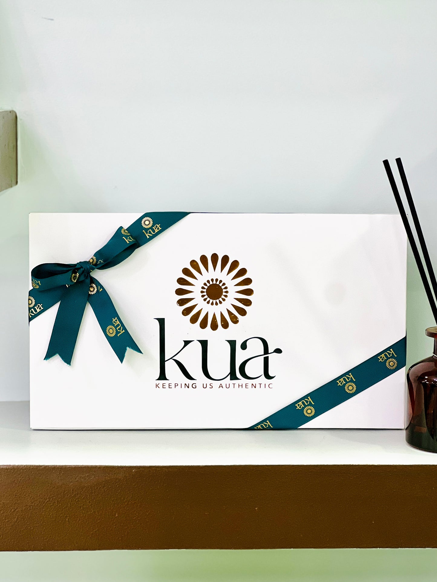 Kua Gift Box Large
