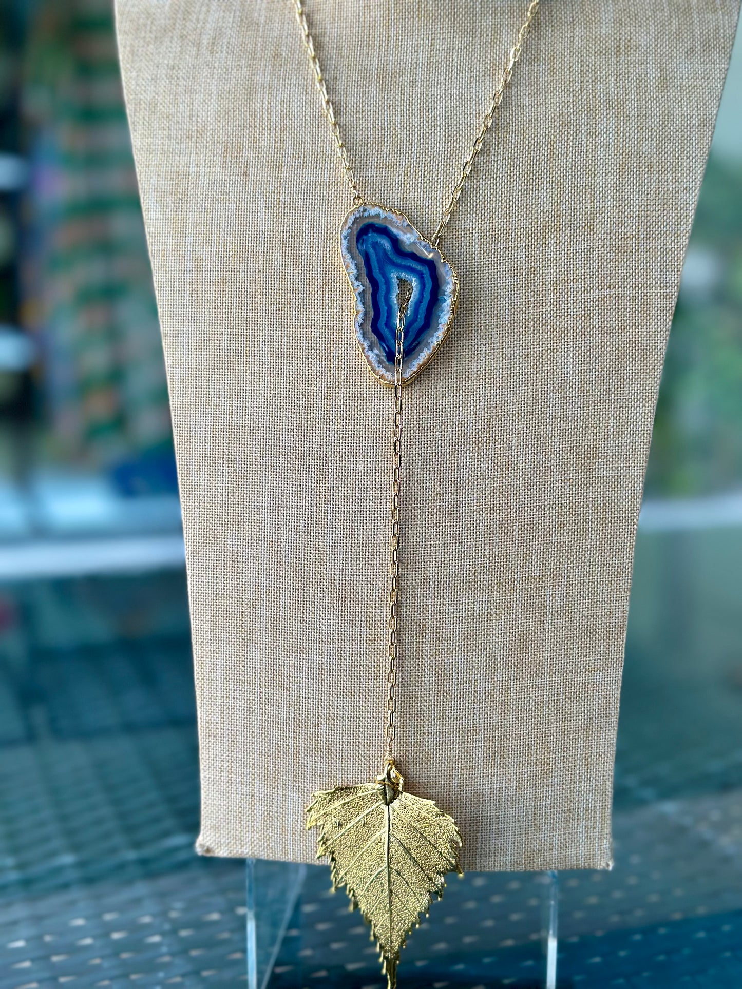 Manye Norki Stone & Leaf Necklace