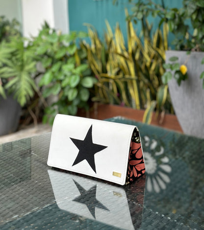 Star Sana Medium Clutch Bag