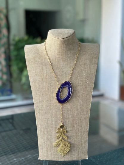 Niru Musa Stone & Leaf Necklace
